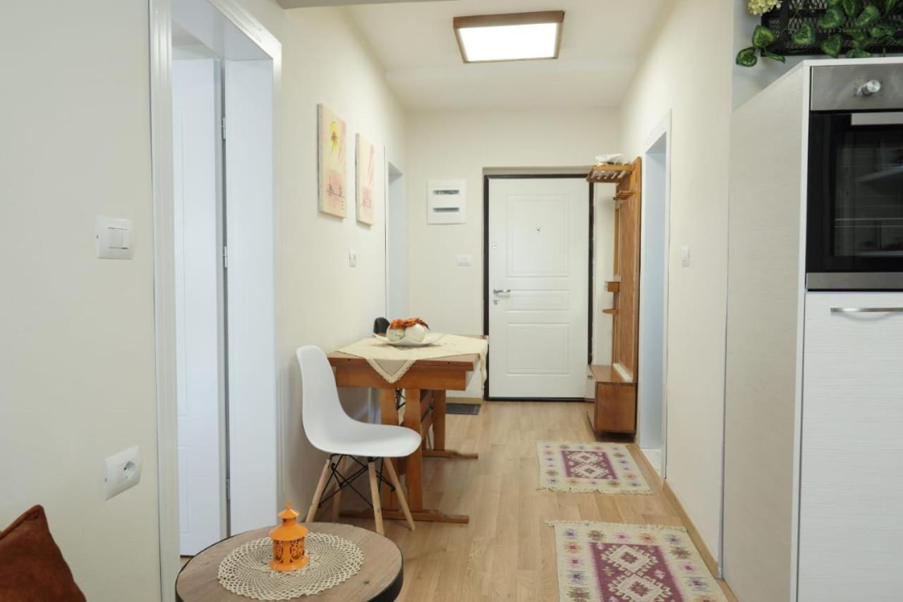 Luka'S Apartment Sarandë 외부 사진